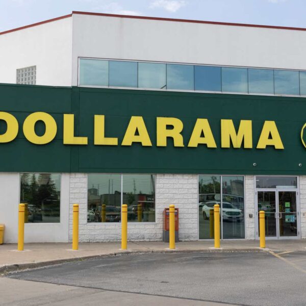 Dollarama Inc. Q3 Preview: Cautious Consumer May Help Its Sales