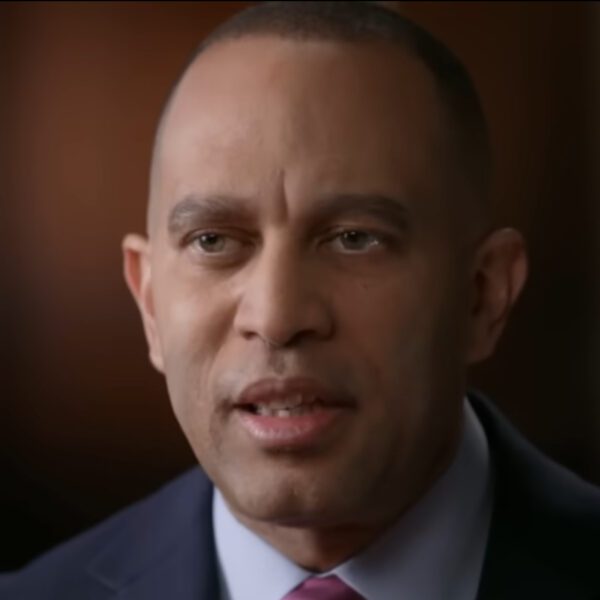 JUST IN: Hakeem Jeffries Claims Democrats Received Bomb Threats on Thanksgiving Signed…