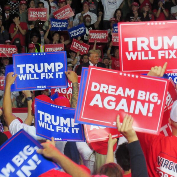 TGP Photos: President Trump Rally in Salem, Virginia With Gov. Youngkin |…