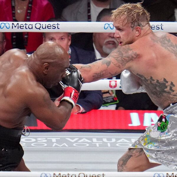 Jake Paul defeats Mike Tyson by unanimous determination