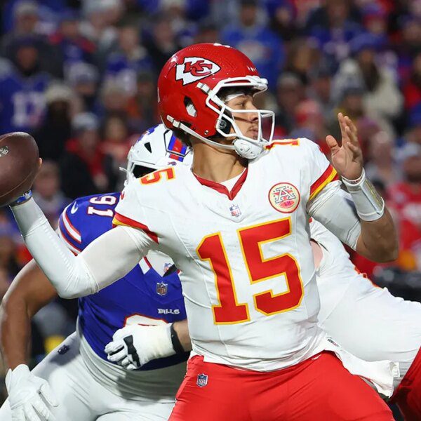 Patrick Mahomes fined $14,000 for ‘violent gesture’ whereas celebrating landing: report