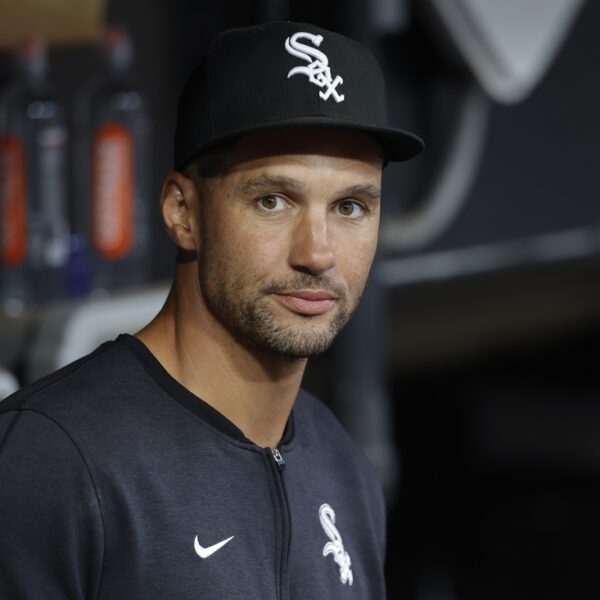 White Sox retain Grady Sizemore on teaching workers