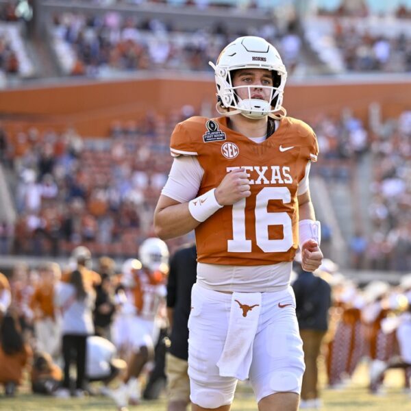 Texas QB Arch Manning has ‘no plans’ to enter switch portal