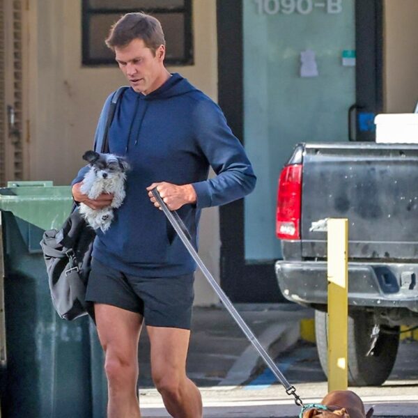 Tom Brady Takes Dogs To Gym For Workout In Miami