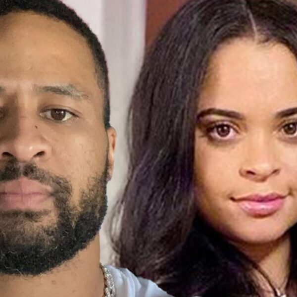 Earl Thomas’ Estranged Wife Charged After Allegedly Defrauding Ex-NFLer Out Of Millions