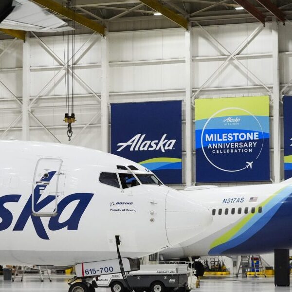 Alaska Airlines web site crashes as Cyber Monday sale kicks off, leading…