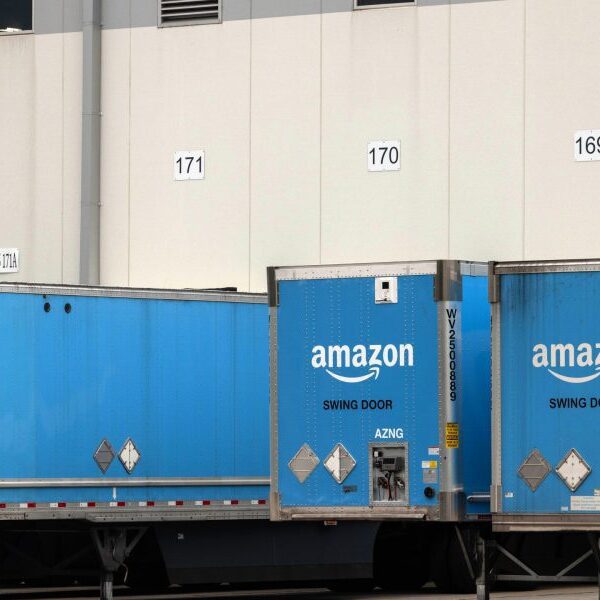 Amazon NYC warehouse focused by Teamsters as strike expands