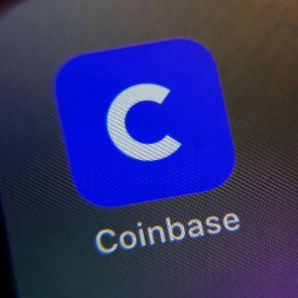 Bit Global Digital Takes Coinbase To Court Over WBTC Delisting