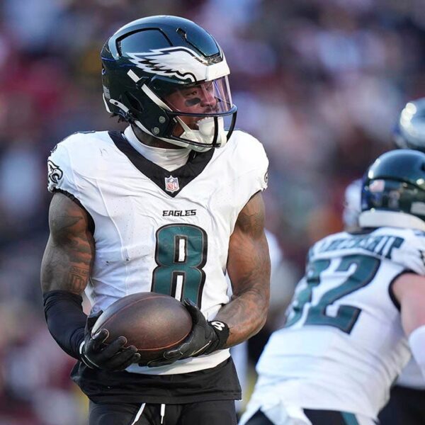 Eagles’ CJ Gardner-Johnson flips off Commanders followers after ejection