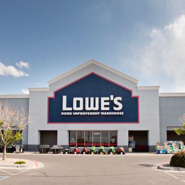 Lowe's: Elevated Rates Leave Shares Fully Valued (Rating Downgrade)