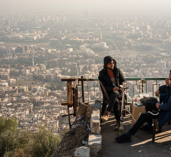 Lebanon’s Prime Minister Meets With Syrian Leader