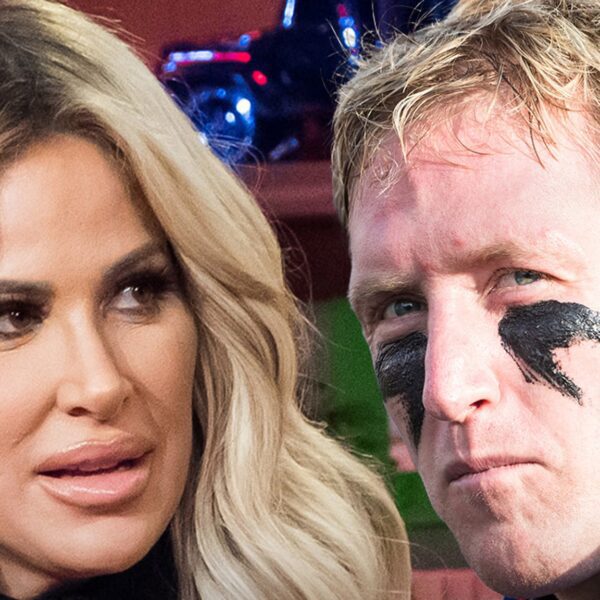 Kim Zolciak Tells Cops Kroy Biermann Stole Her Meds, New Police Body…