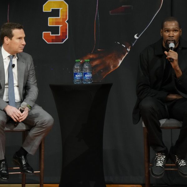 Kevin Durant speaks for first time on Suns’ newly traded 7-foot Jamaican…