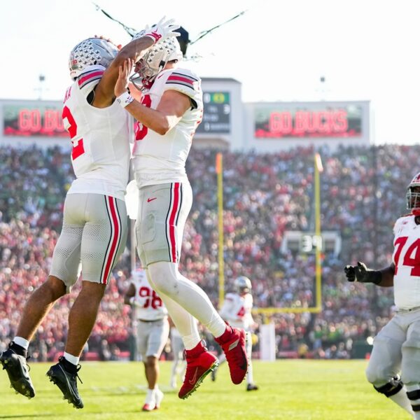 No. 8 Ohio State knocks out No. 1 Oregon in Rose Bowl