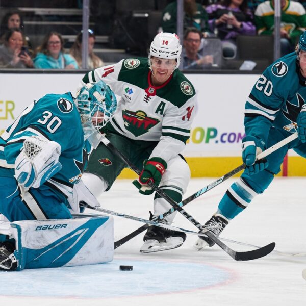 Marc-Andre Fleury helps Wild shut down Sharks