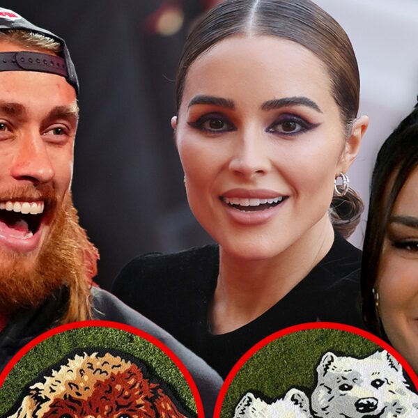 George Kittle Gifts 49ers WAGs Olivia Culpo, Kristin Juszczyk Personalized Pet Rugs