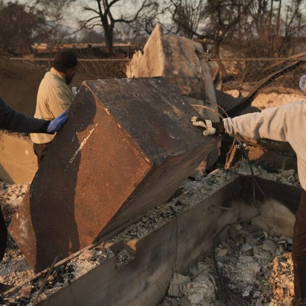 The Eaton Fire burned a haven for generations of Black households who…