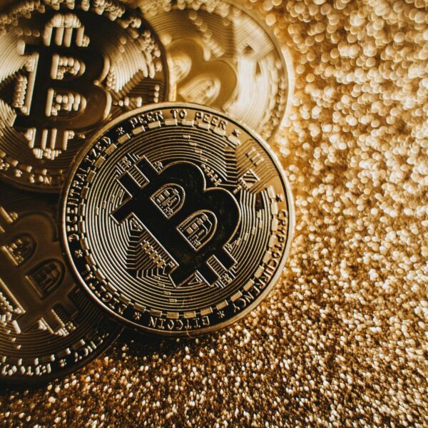 Key Bitcoin Level At $97,877 Emerges Crucial To Bullish Run