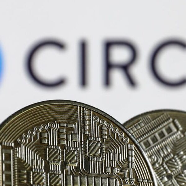 Circle acquires Hashnote, companions with DRW