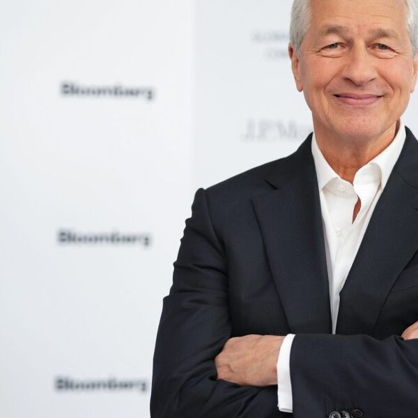 Jamie Dimon calls Elon Musk the ‘Einstein’ of our time—mentioned they reconciled…