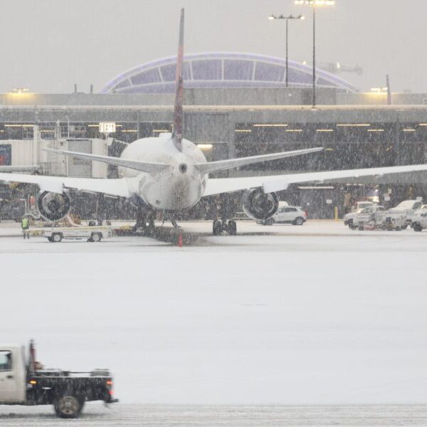 Four passengers injured after Delta Air Lines flight aborts takeoff in Atlanta 