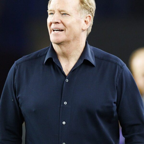 Roger Goodell despatched the NFL 53 letters asking for an internship within…