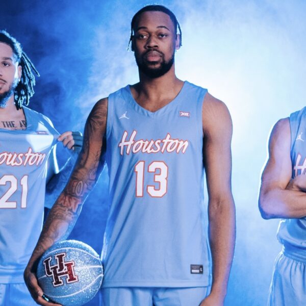 Houston Cougars Unveil New “Houston Blue” Basketball Uniforms – SportsLogos.Net News