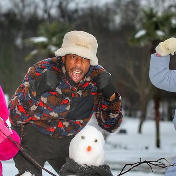 Ludacris Builds Snowman With Kids In Atlanta