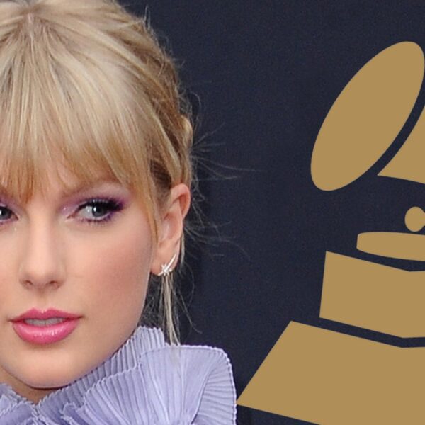 Taylor Swift to Present at 2025 Grammy Awards