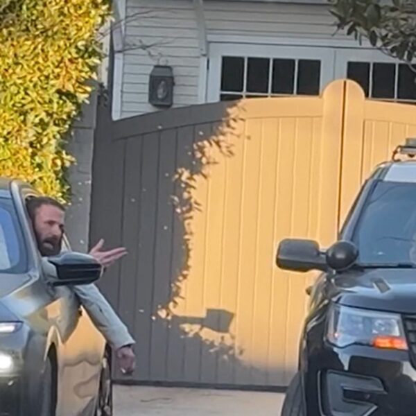 Ben Affleck Has Tense Interaction With LAPD Cops Outside Brentwood Home