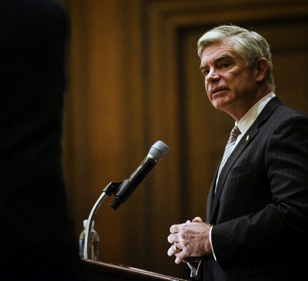 Fed Harker: Current economic system argues for regular charge coverage for now