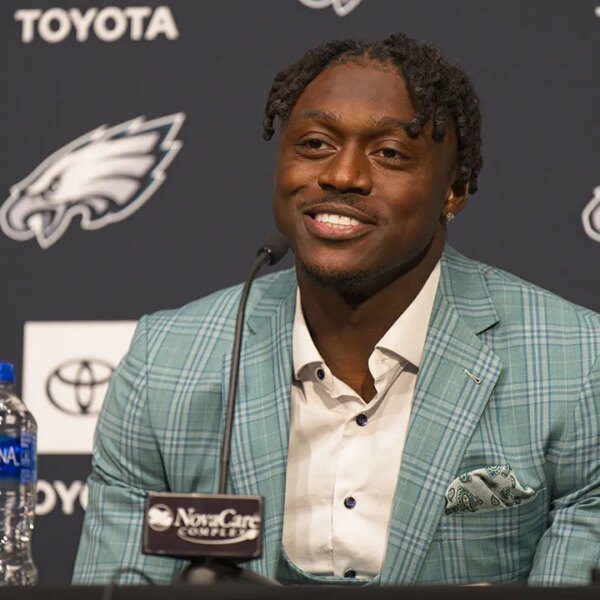 Eagles’ A.J. Brown practically picked baseball over soccer