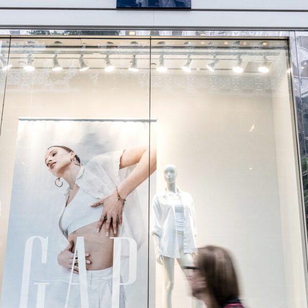 Gap ramps up return-to-office coverage with five-day purpose by fall