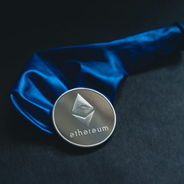 Ethereum Staking Drops From November 2024 Peak – Is Interest In ETH…