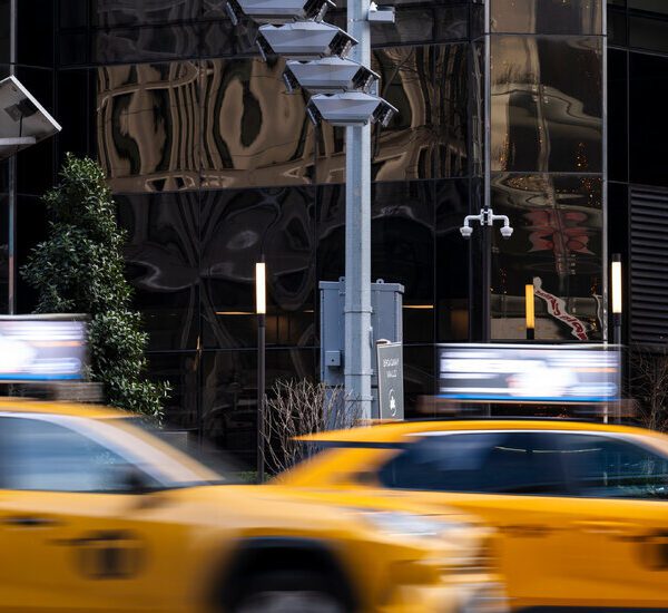 Trump Administration Moves to End New York’s Congestion Pricing Tolls