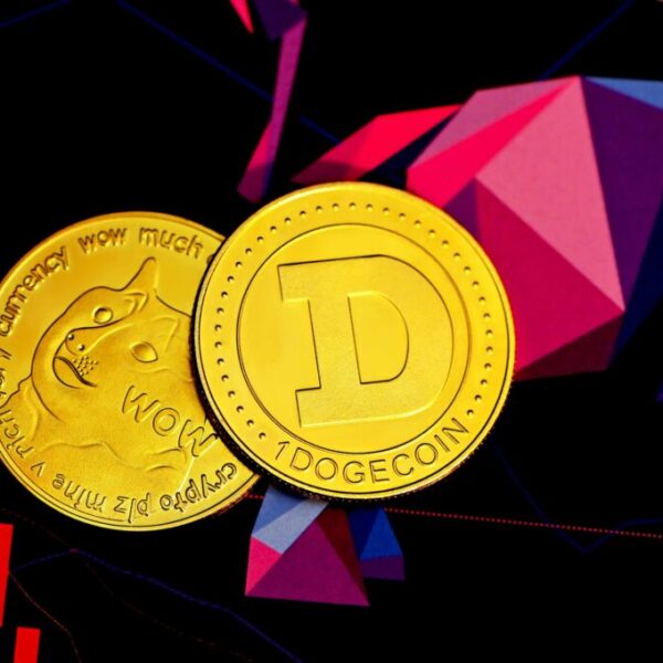 Thinking Of Selling Dogecoin? Analyst Says These Fibonacci Levels Are Important –…