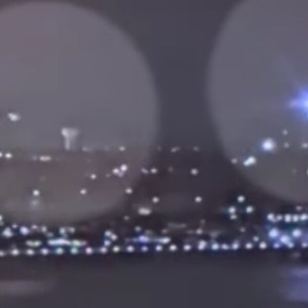 Delta Plane Nearly Crashes into Air Force Jet at DCA After January…