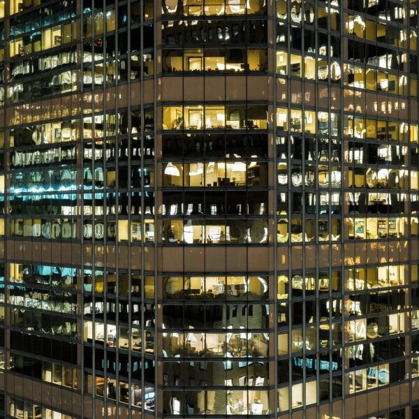 Blackstone’s $17 billion property lending arm isn’t giving up on its workplace…