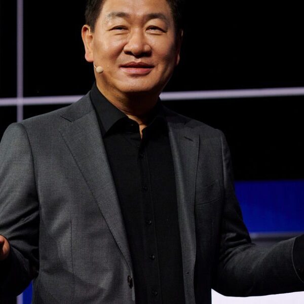 Samsung Electronics co-CEO dies of coronary heart assault at 63