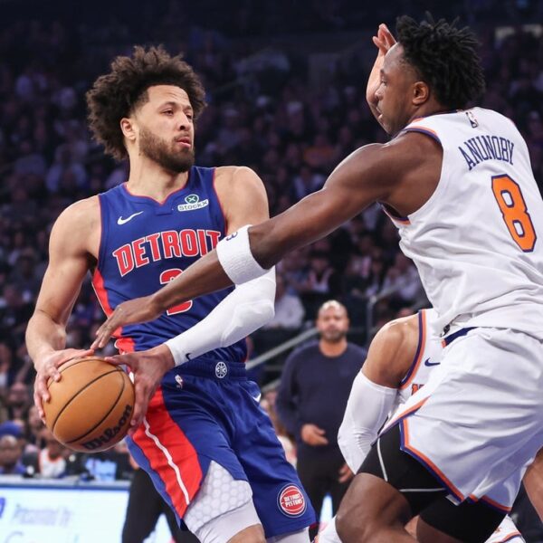 Knicks go on 21-0 burst in 4th quarter, beat Pistons in playoff…