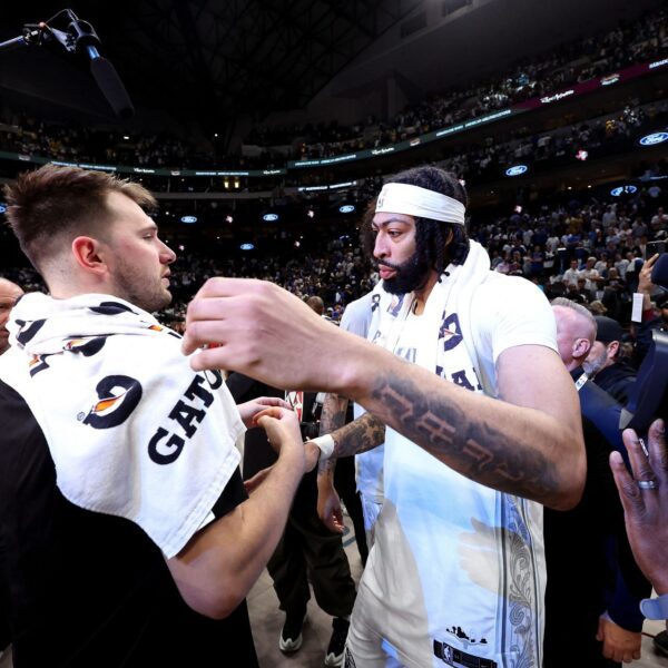 Luka Doncic sends heartfelt needs to Anthony Davis after 13-point outing vs…
