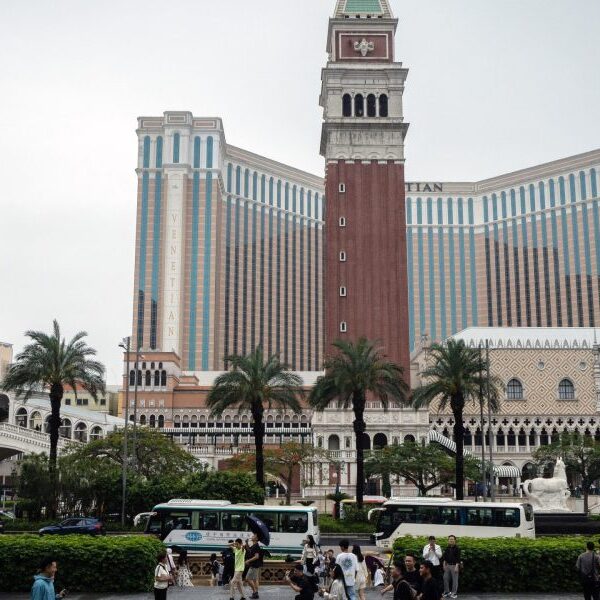 Las Vegas Sands slaps down worries that U.S.-China tensions may threaten its…