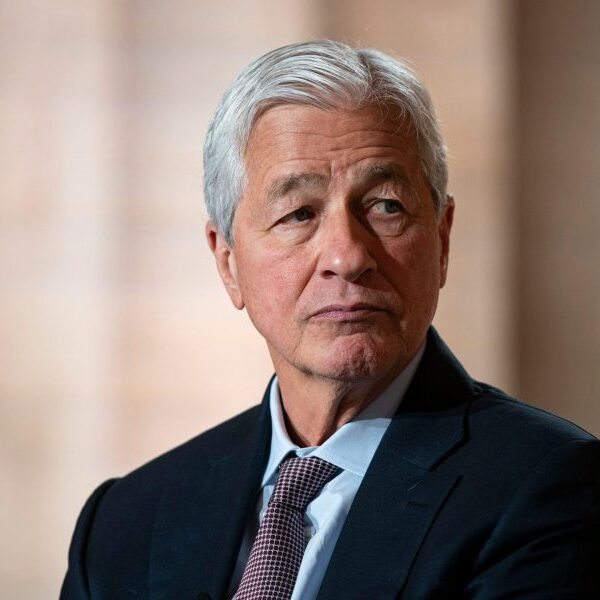 Jamie Dimon eyes a ‘possible’ recession until the Trump admin does not…