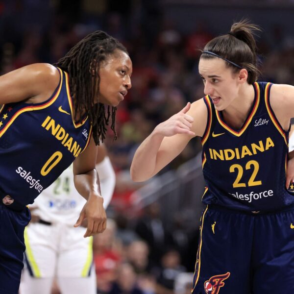 Caitlin Clark and Kelsey Mitchell’s unbelievable linkup leaves Fever Fans in disbelief