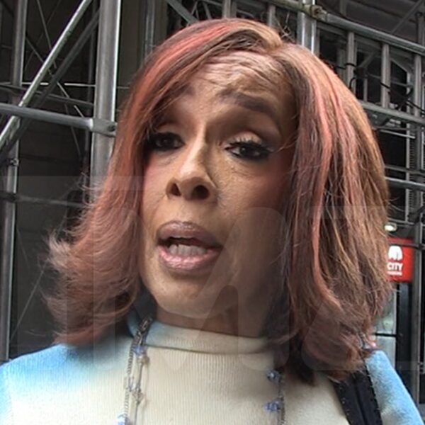 Gayle King Hits Back at Haters of Blue Origin Space Mission