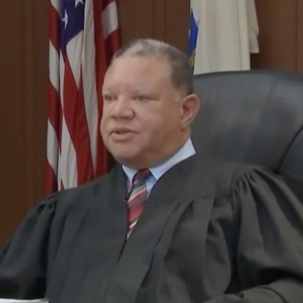 ICE Arrests Illegal Alien Outside Boston Courtroom as City Defies Feds –…