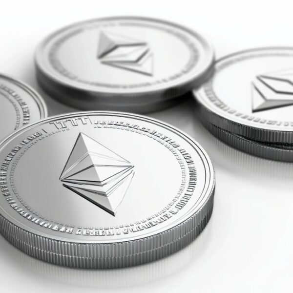 World Liberty Financial Denies Report of Selling Ethereum, Will ETH Price Bounce…