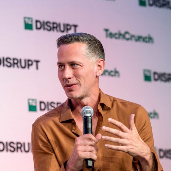 Fivetran acquires Census to change into end-to-end information motion platform