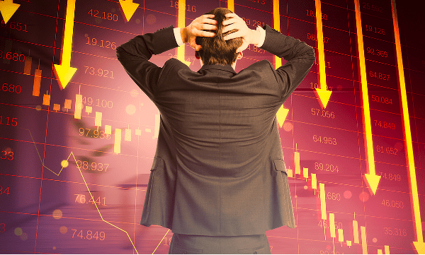 Market Shock Incoming? Strategy Stock Could Crash Then Soar, Analyst Says