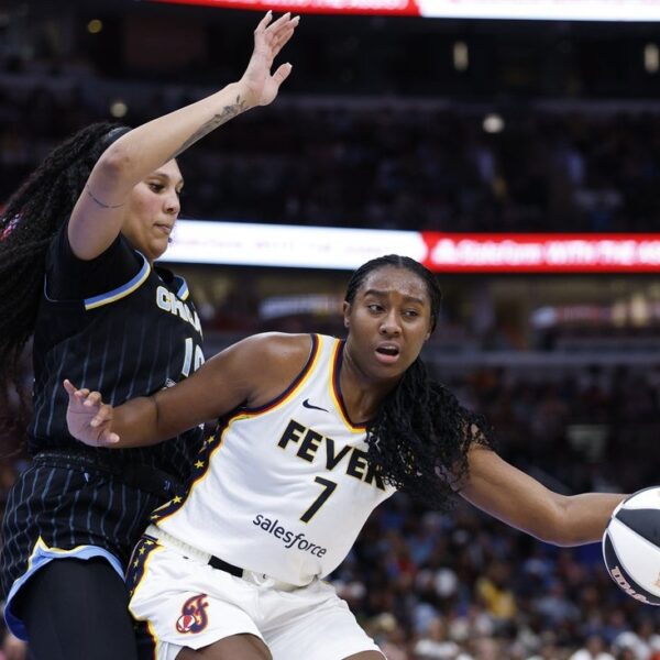 Fever cruise to second blowout of Sky this season